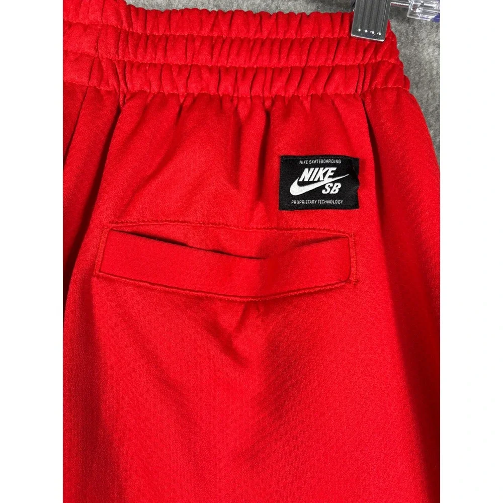 Nike SB Dri-FIT Mesh Athletic Shorts Graphic Logo Small Red